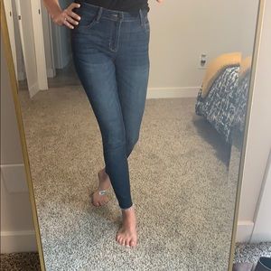 Carly Jean Los Angeles Denim